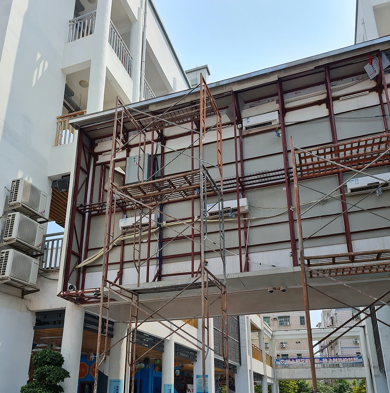 中亿?；釶4全彩LED屏应用于深圳龙岗平湖实验小学