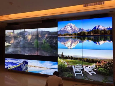 中亿睿55寸液晶拼接屏助力北京电影公司，开创影剧院大屏显示新视界