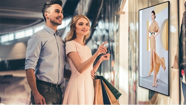 解析广告机的功能、种类