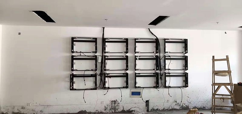 液晶拼接屏液压前维护安装方式